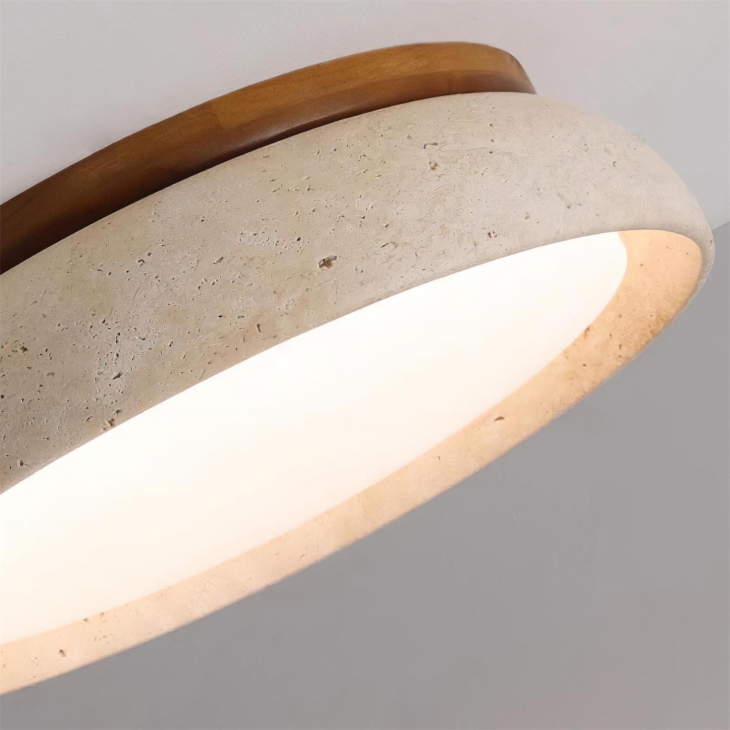 Kloris Loftlampe i Travertin